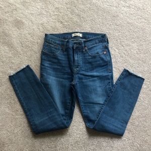 Madewell 8 inch Skinny Jean Size 26P Petite